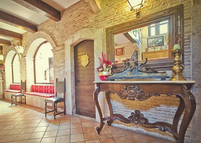 Le Gole Ristorante & Селано