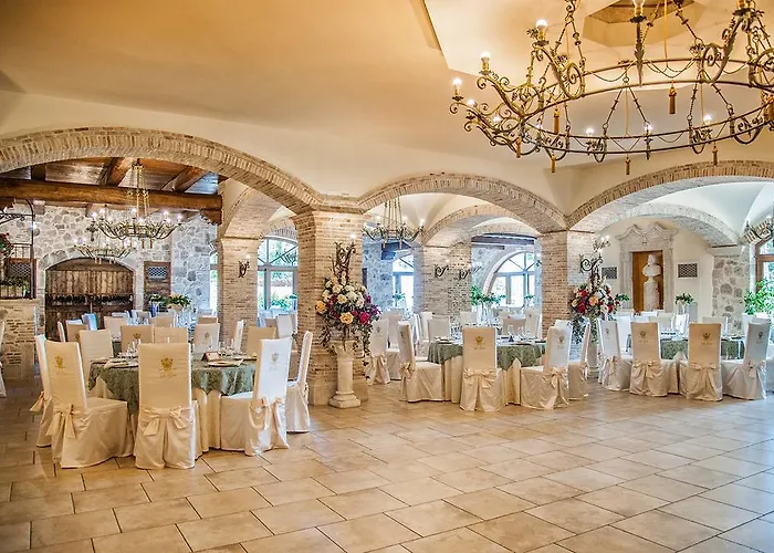 Le Gole Ristorante & Селано