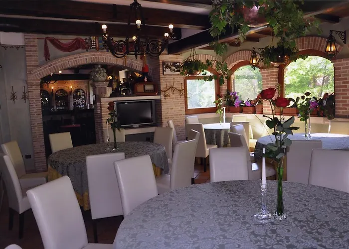 Hotel Le Gole Ristorante & Celano