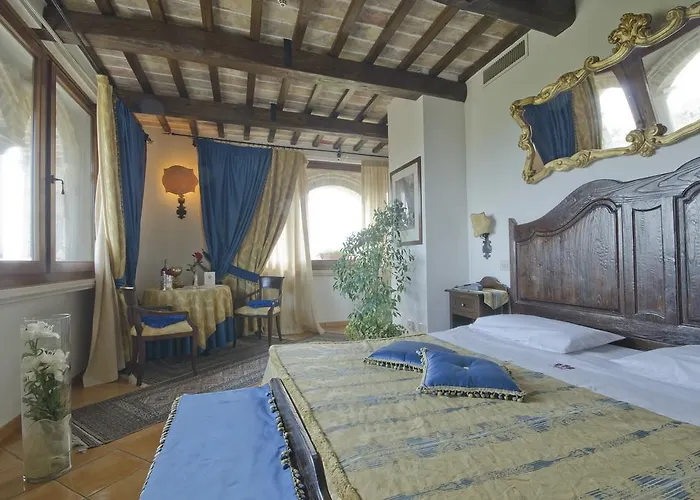 Le Gole Ristorante & 4*